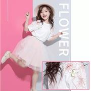汤尼罗宾| 当花儿遇见女孩，美得移不开视线~