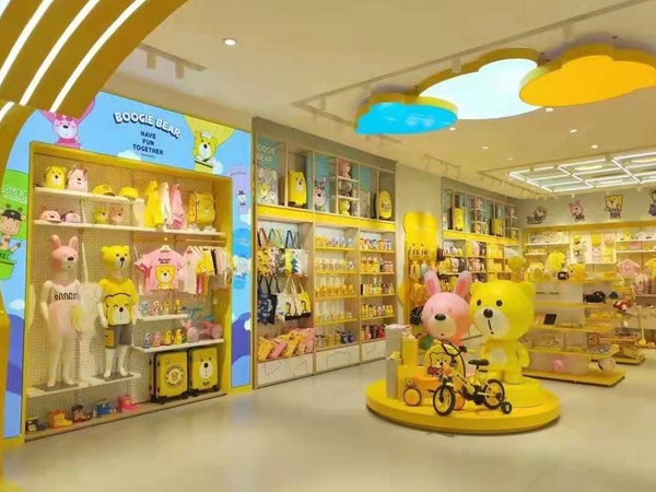 卜吉熊青少年装店铺展示