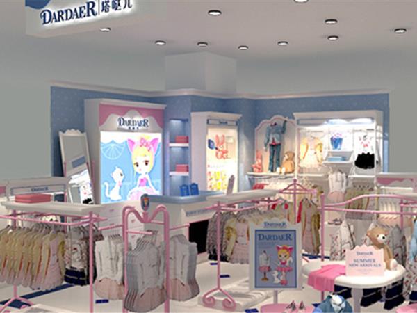 塔哒儿时尚童装店铺展示