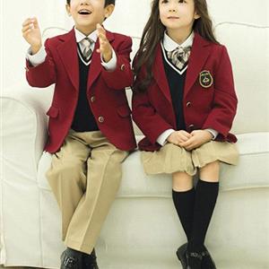明日之星时尚幼儿园园服加盟 诚招优质加盟、代理商