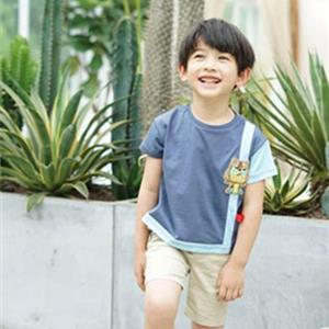 天空之城童装品牌诚邀您的加盟! 天空之城童装品牌诚邀您的加盟!