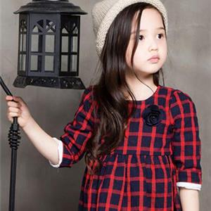 H+纯棉针织短袖T恤 男女童SNOP卡通彩色条纹T恤 2300