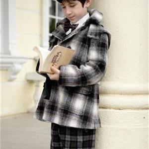 Vezzoso Valoroso把握时尚潮流的新领域，演绎高贵、典雅