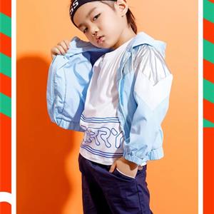 樱桃贝贝服饰厂