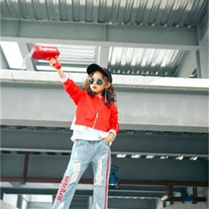 嗨哈戈童装诚全国加盟|嗨哈戈HIHUG加盟条件