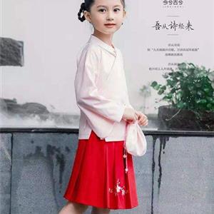 今兮古兮带你解锁优雅国朝风童装!