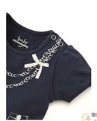 妈妈喂童装产品图片