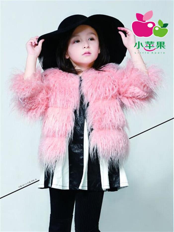 小苹果童装产品图