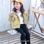 带孩子周末出游 小明星童装新品上新