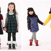 小虎憨尼童装穿越黄绿时空隧道去未来 小虎憨尼童装穿越黄绿时空隧道去未来