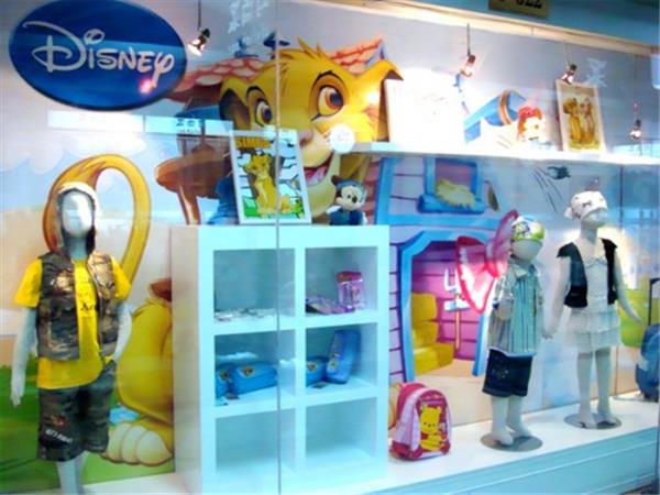 玛丽猫时尚童装店铺展示