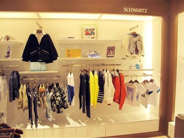 SCHWARTZ时尚童装店铺展示