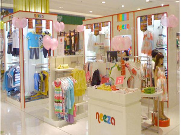 Neeza时尚童装店铺展示