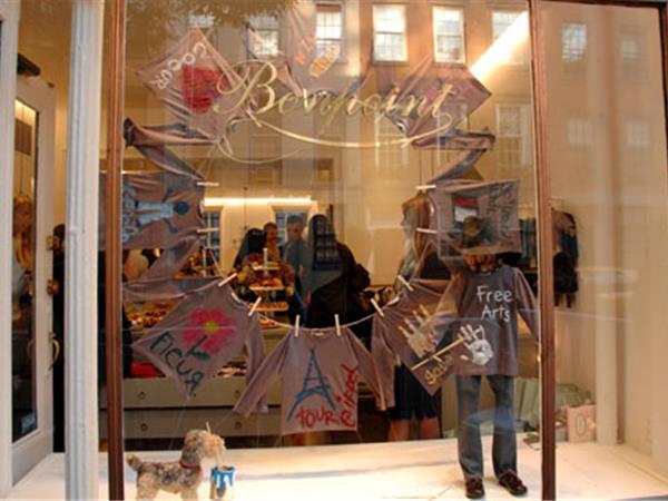 Bonpoint时尚童装店铺展示