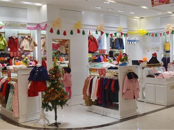 卡莎梦露青少年装店铺展示