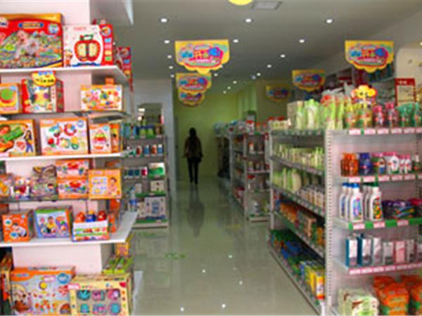 美贝美妈婴童装店铺展示