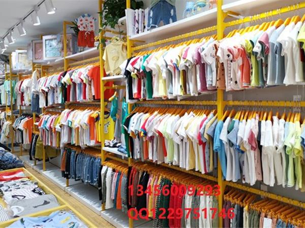 淘衣城堡时尚童装店铺展示