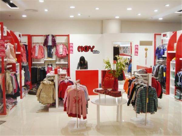 NGY时尚童装店铺展示