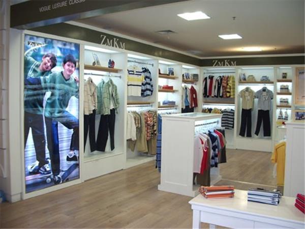 芝麻开门青少年装店铺展示