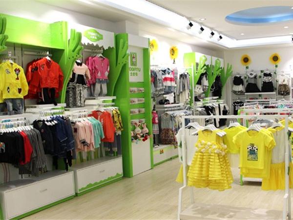 土巴兔时尚童装店铺展示