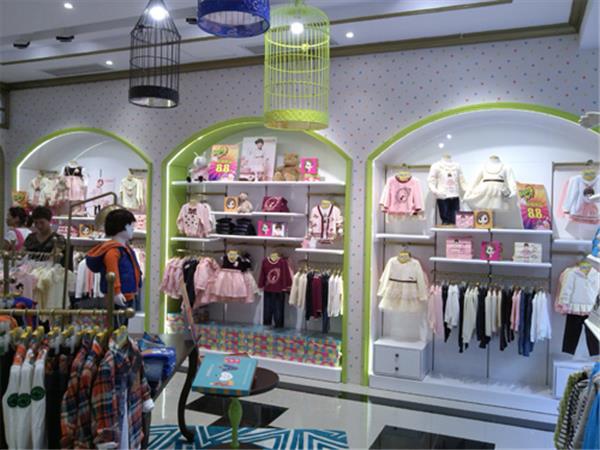 力果青少年装店铺展示