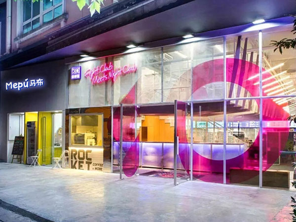 马布时尚童装店铺展示