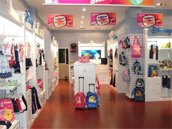 玛丽猫时尚童装店铺展示