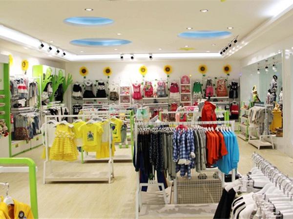 土巴兔时尚童装店铺展示