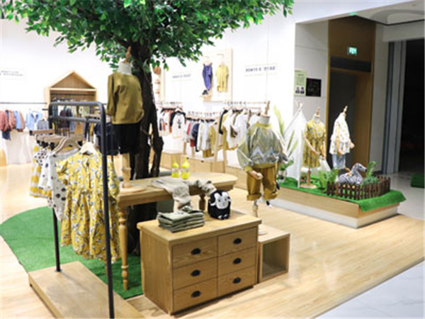 DC KIDS青少年装店铺展示