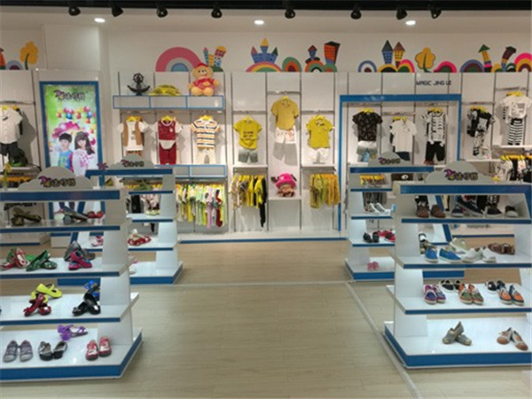 魔法叮铛青少年装店铺展示