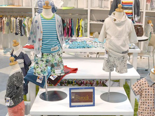 Barock & Schnee时尚童装店铺展示