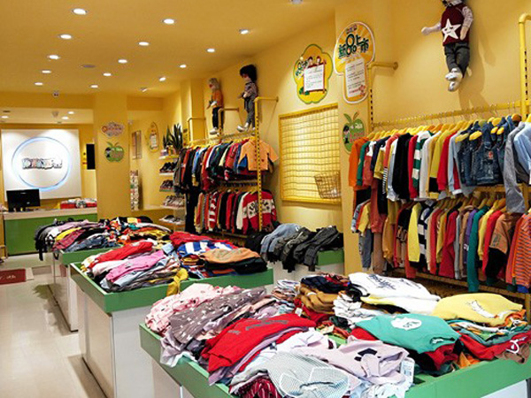 奇妙城堡青少年装店铺展示