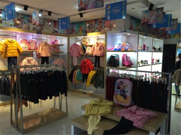狮子王青少年装店铺展示