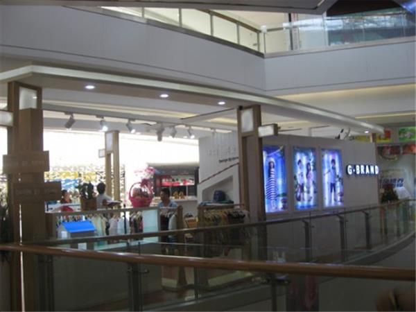 G-Brand婴童装店铺展示