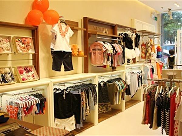 米芝儿婴童装店铺展示