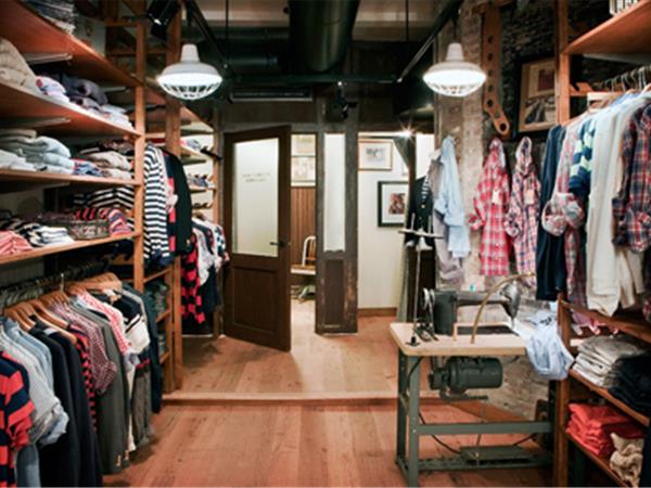 Gant青少年装店铺展示