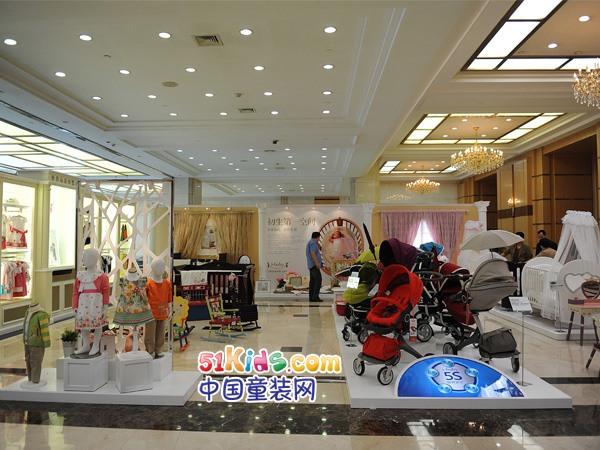 i-baby婴童装店铺展示