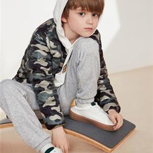 加盟PLOVER服装鞋类企业有什么支持？